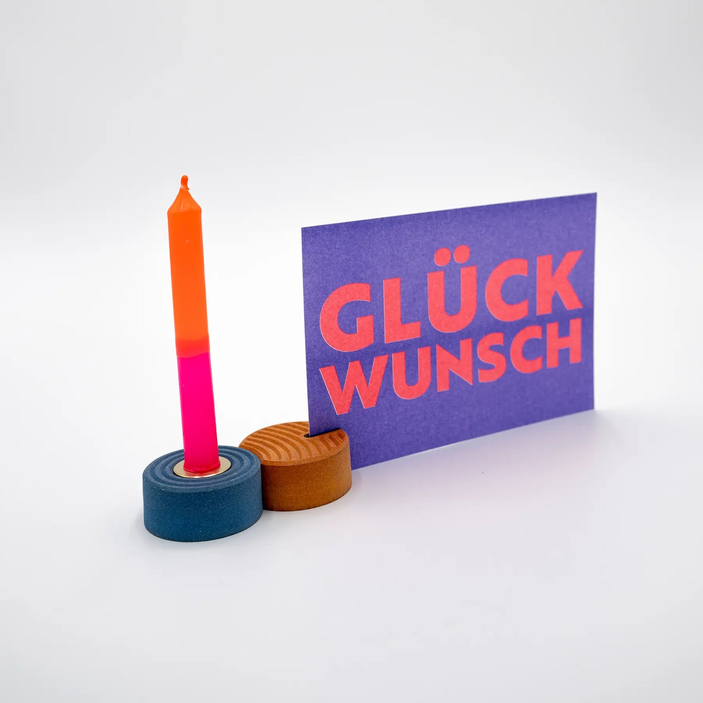 Ringcut – Kerzenständer + Kartenhalter