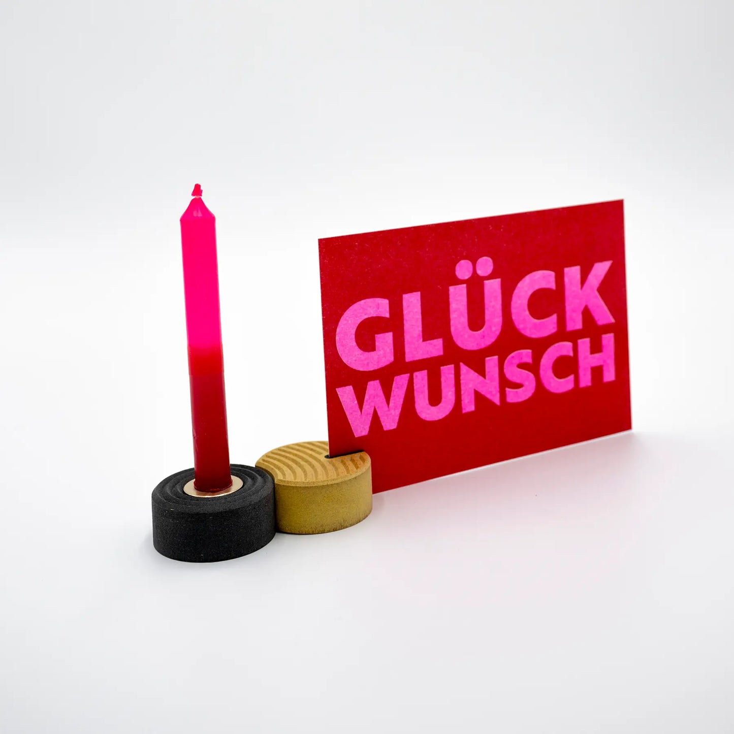 Ringcut – Kerzenständer + Kartenhalter