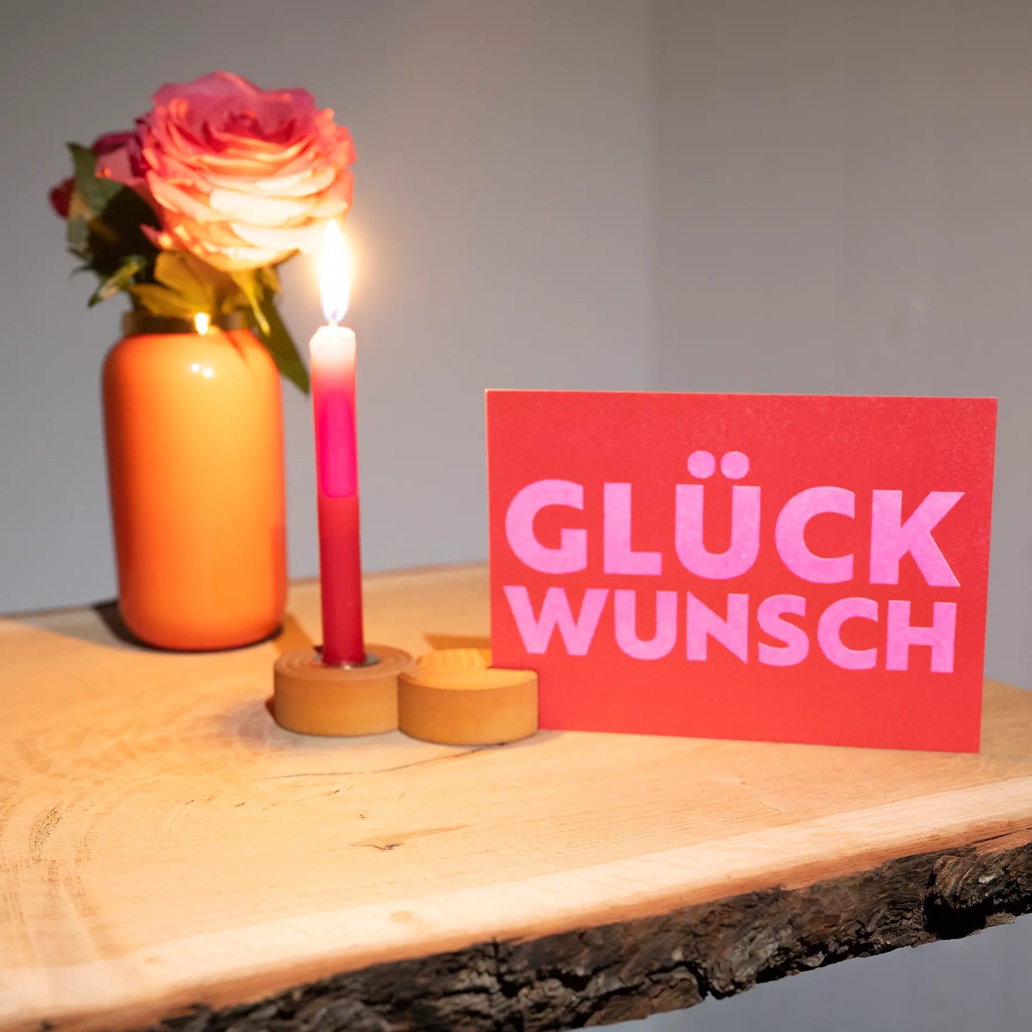 Ringcut – Kerzenständer + Kartenhalter
