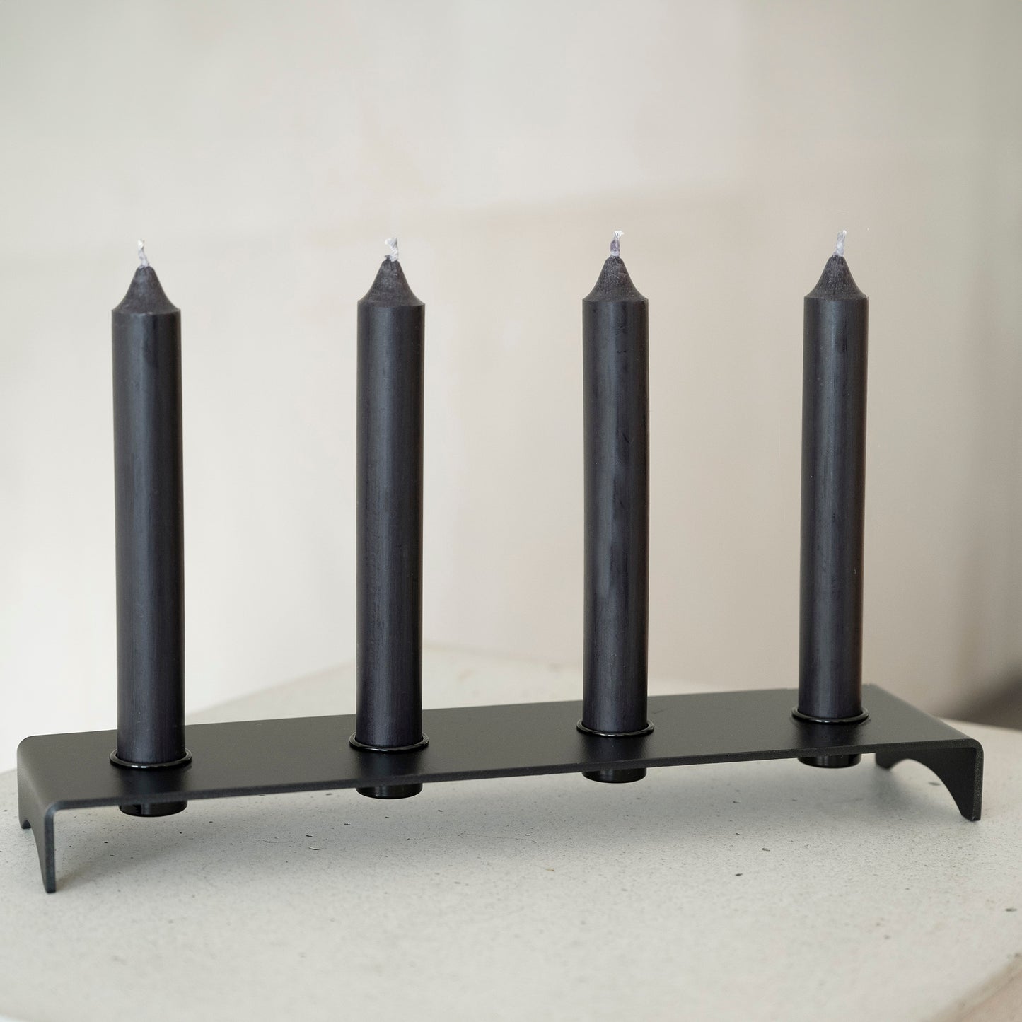 Stahl Kerzenständer Vier Kerzen - moderner Adventskranz