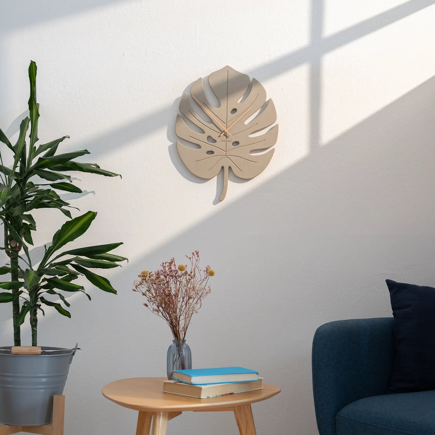 LUXHORA Monstera – Wanduhr von der Factory