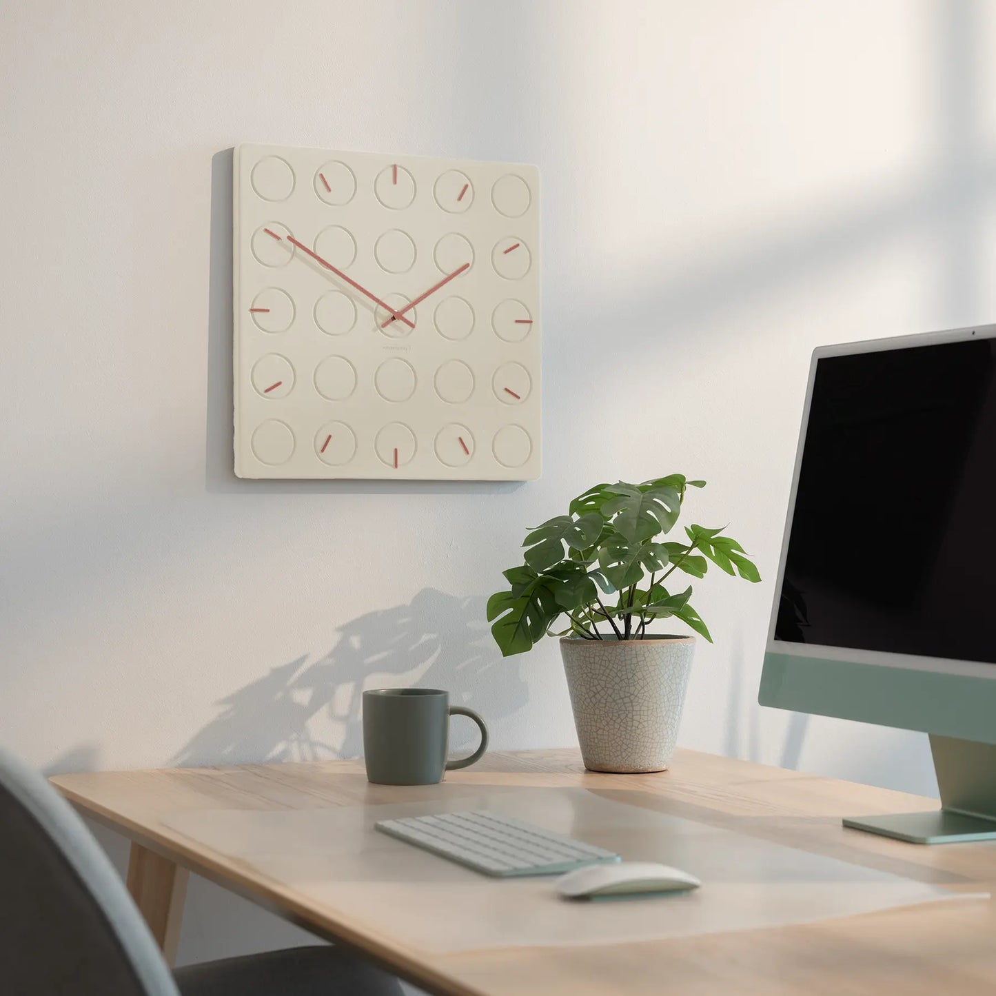 LUXHORA Circula – Wall Clock