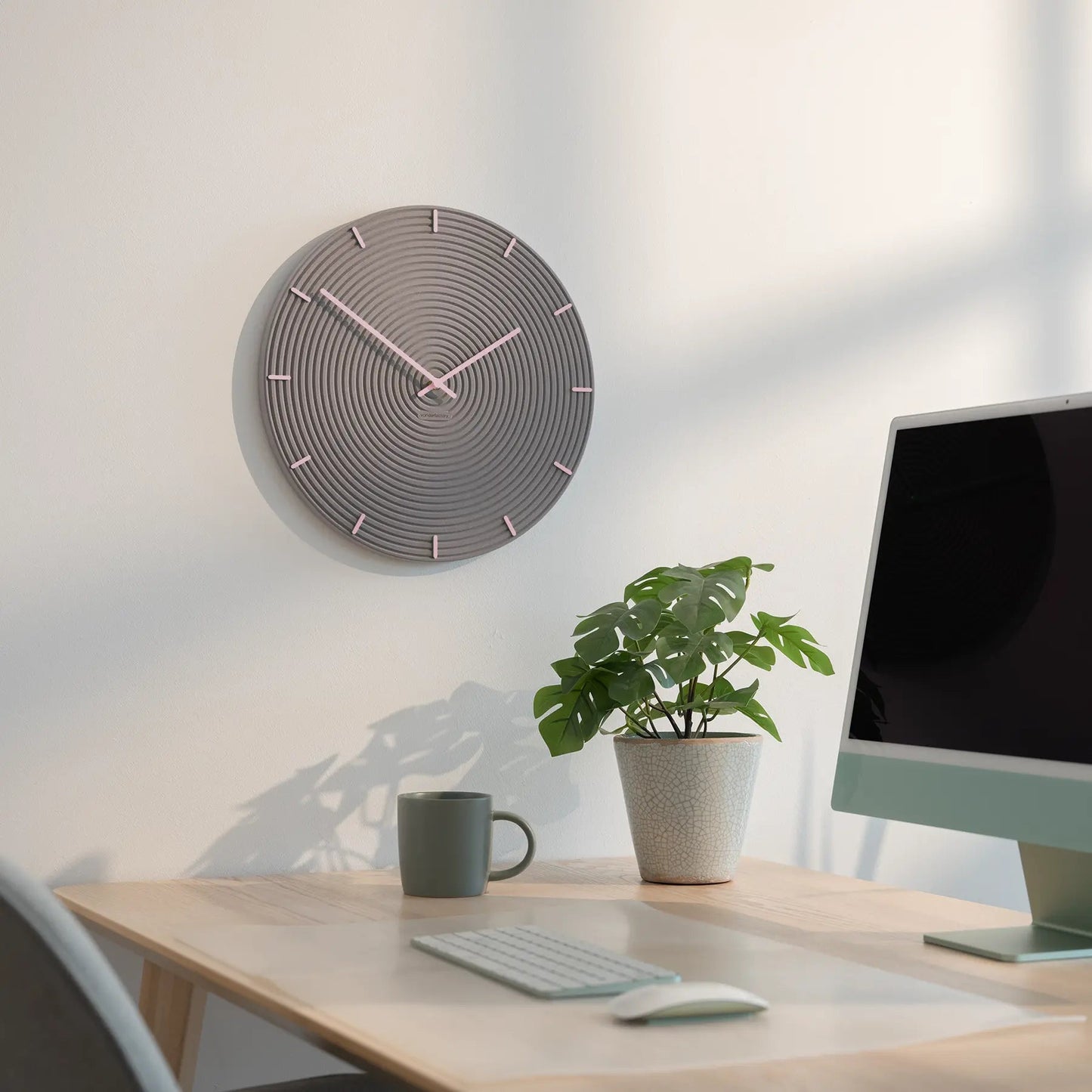 LUXHORA Concentra – Wanduhr von der Factory