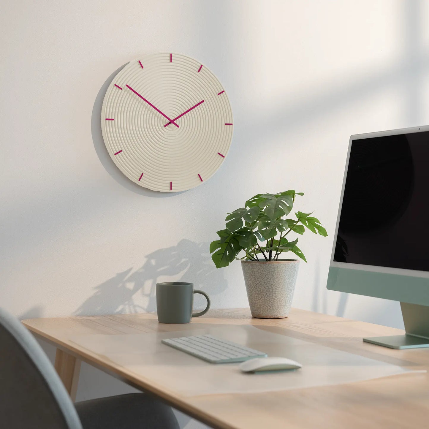 LUXHORA Concentra – Wall Clock