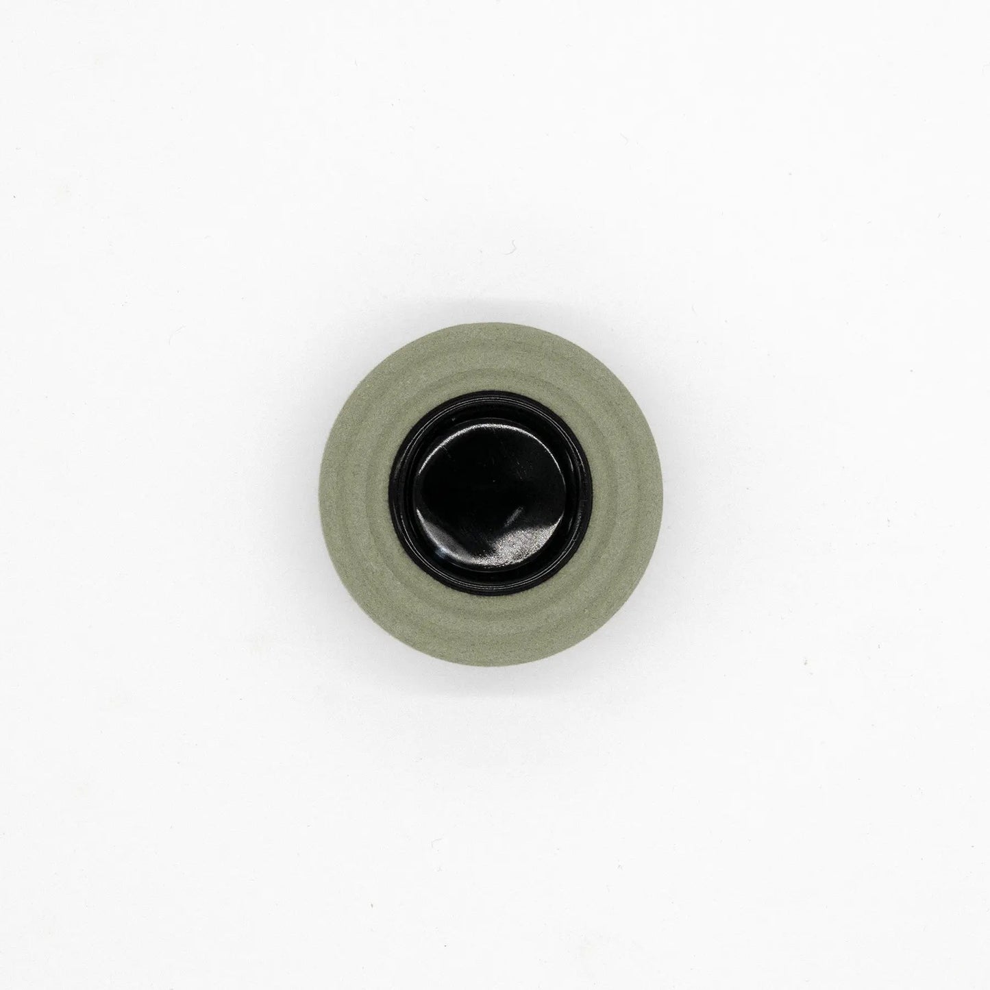 Ringcut – Kerzenständer von der Factory