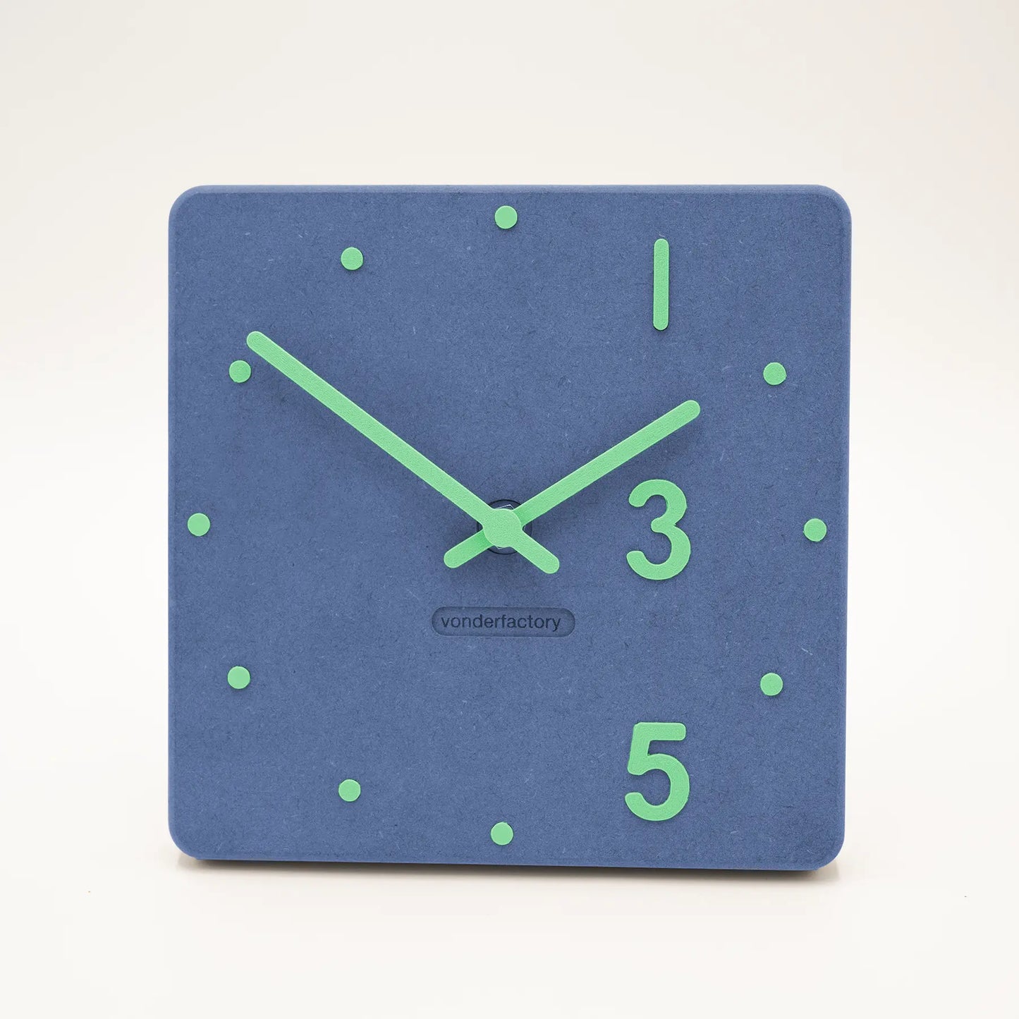 LUXHORA Arcadia – Wall Clock