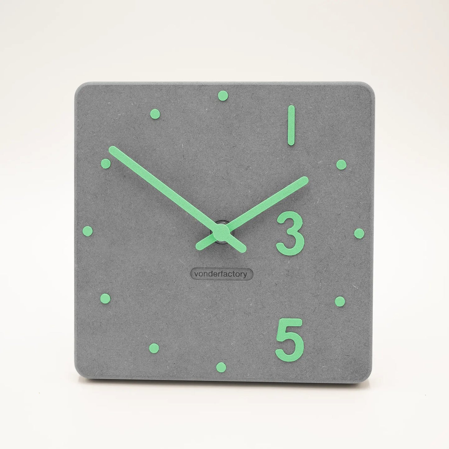 LUXHORA Arcadia – Wall Clock