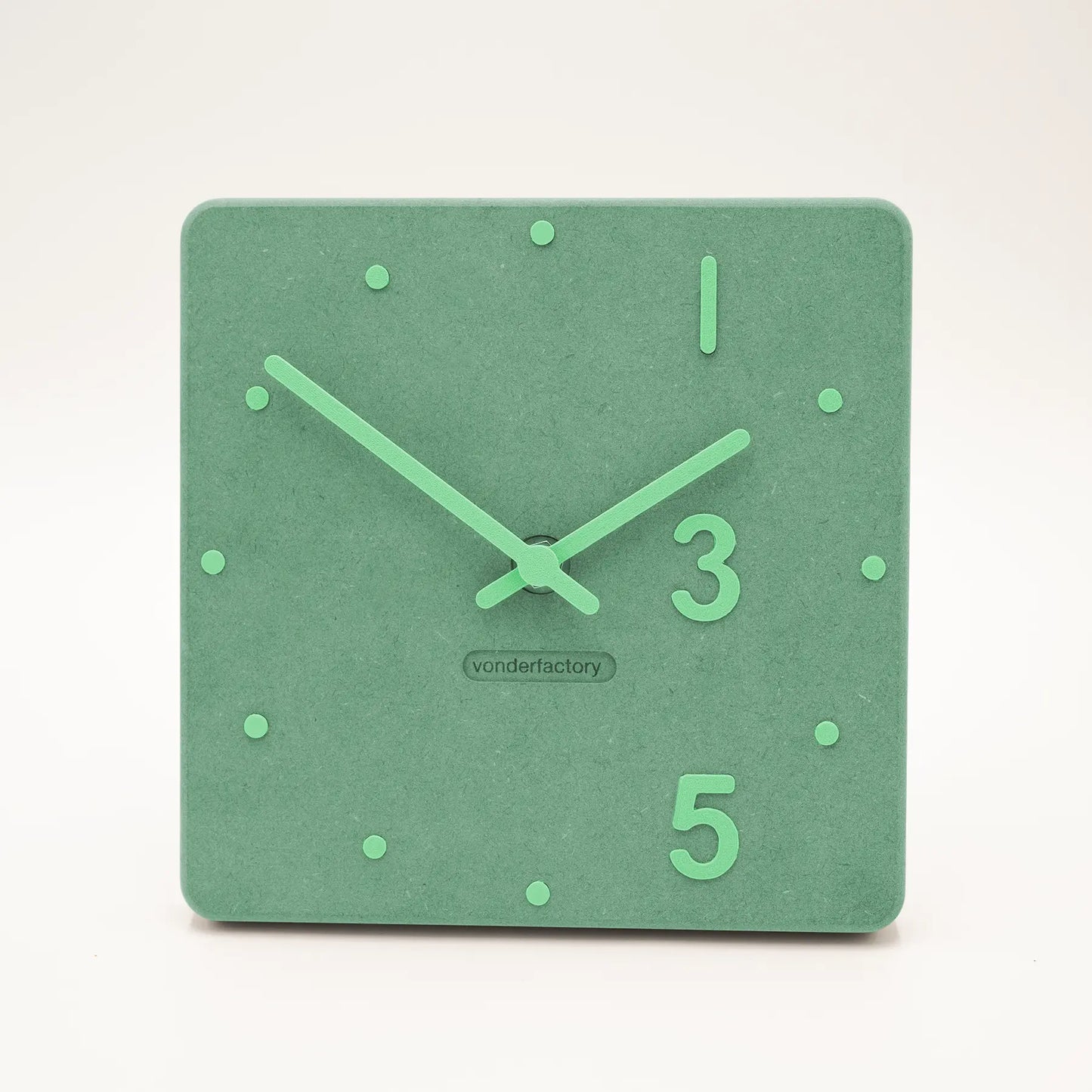 LUXHORA Arcadia – Wall Clock
