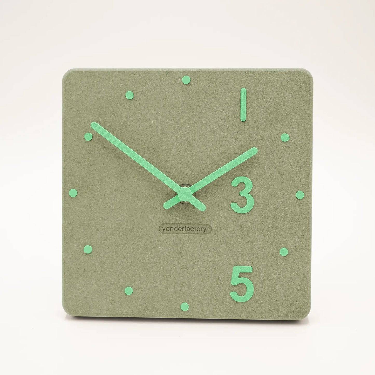 LUXHORA Arcadia – Wall Clock