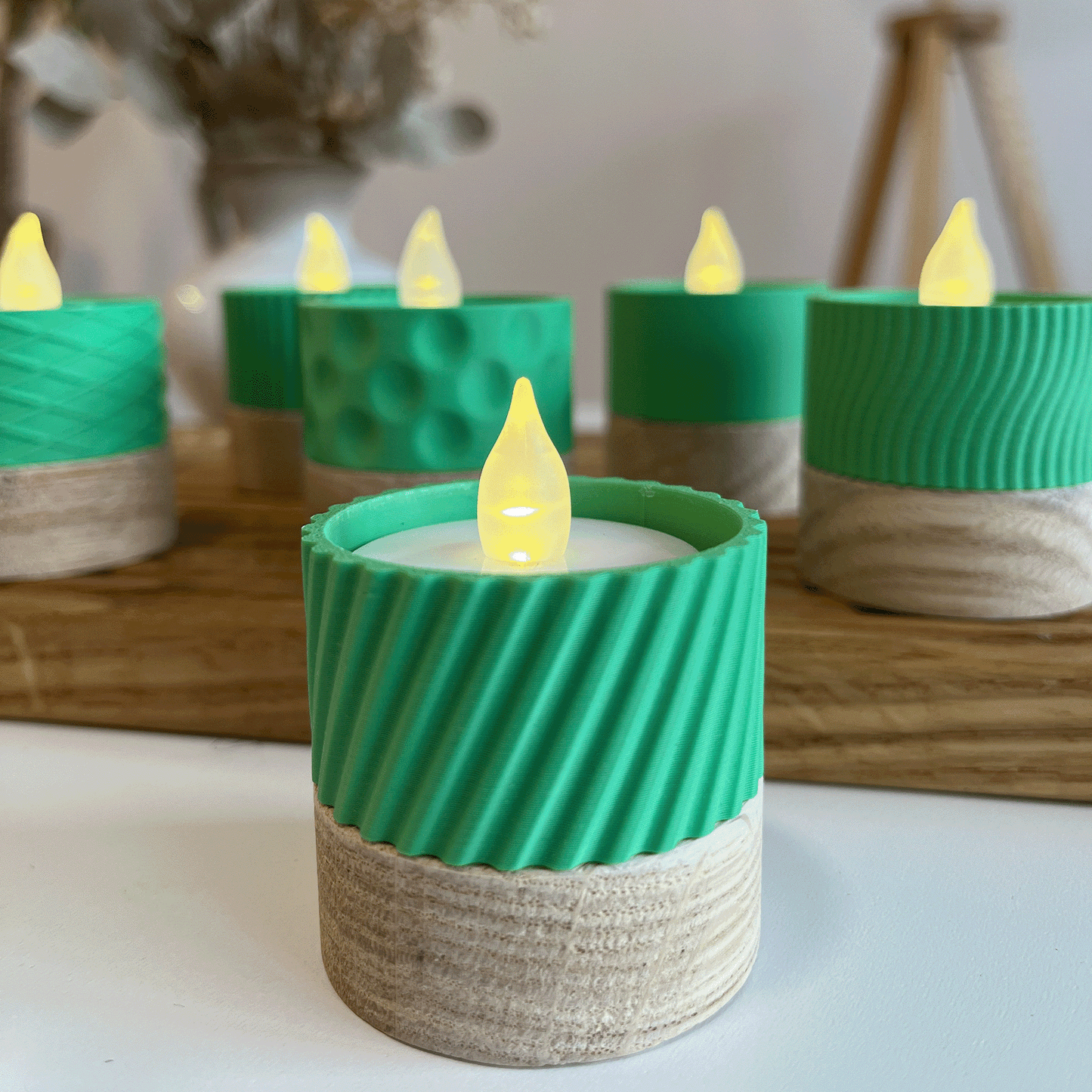 Columina "Curvy" – Design LED-Teelichthalter aus Holz und 3D-Druck