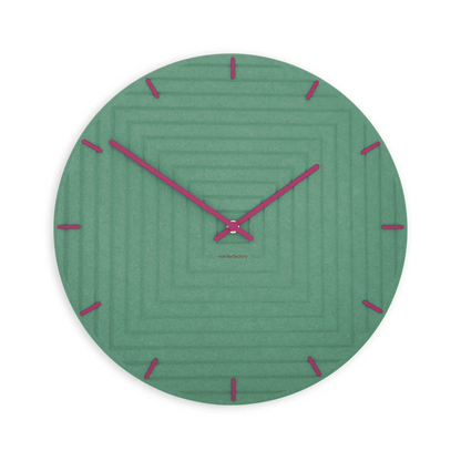 LUXHORA Arcantra – Wanduhr von der Factory