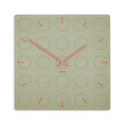 LUXHORA Circula – Wanduhr von der Factory