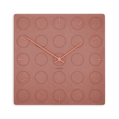 LUXHORA Circula – Wanduhr von der Factory