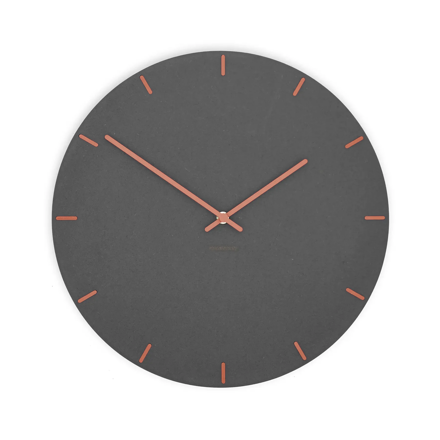 LXVAR Pura_Circ_schwarz_terracotta