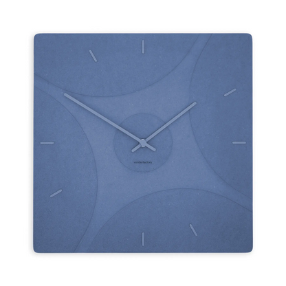LUXHORA Quadriva – Wall Clock
