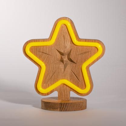 Leo la Estrella Brillante - Lámpara de Neón LED en Madera de Roble