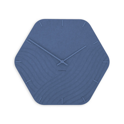 LUXHORA Unda – Wall Clock