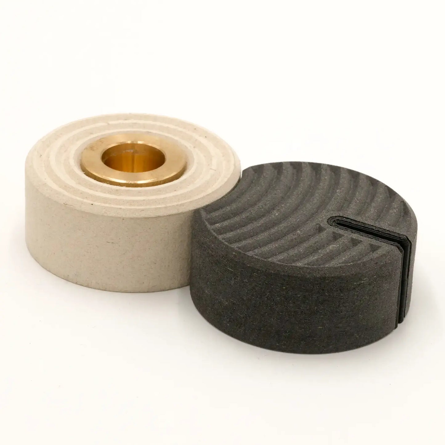 Ringcut – Candle Holder + Card Holder