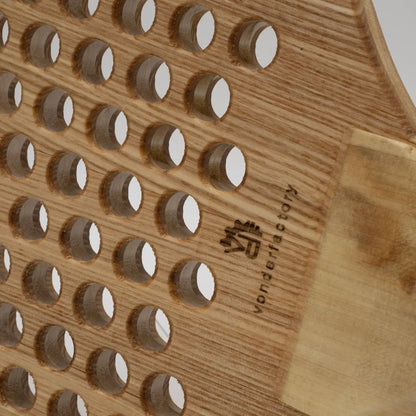 VON DER FACTORY X HOMEBEIS – Speckbrettschläger