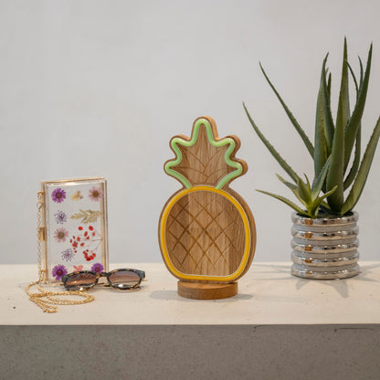 Anna the Pineapple - LED Neon Lamp in Oak Wood