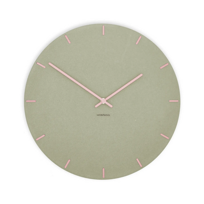 LXVAR Wave_Your_Flag_khaki_rosa