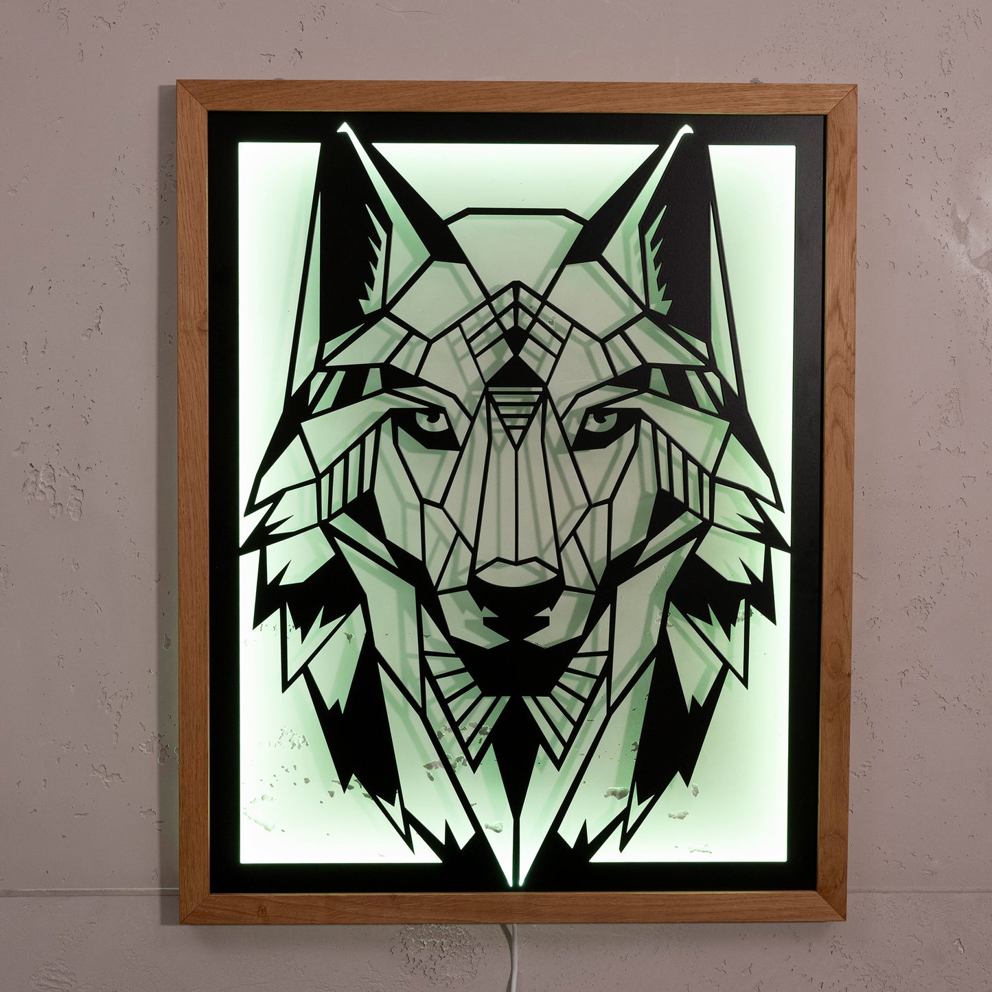 Prismis Wireframe Wolf- LED Wandkonstrukt aus Stahl und Eichenholz